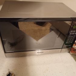 Panasonic 1200 W Microwave