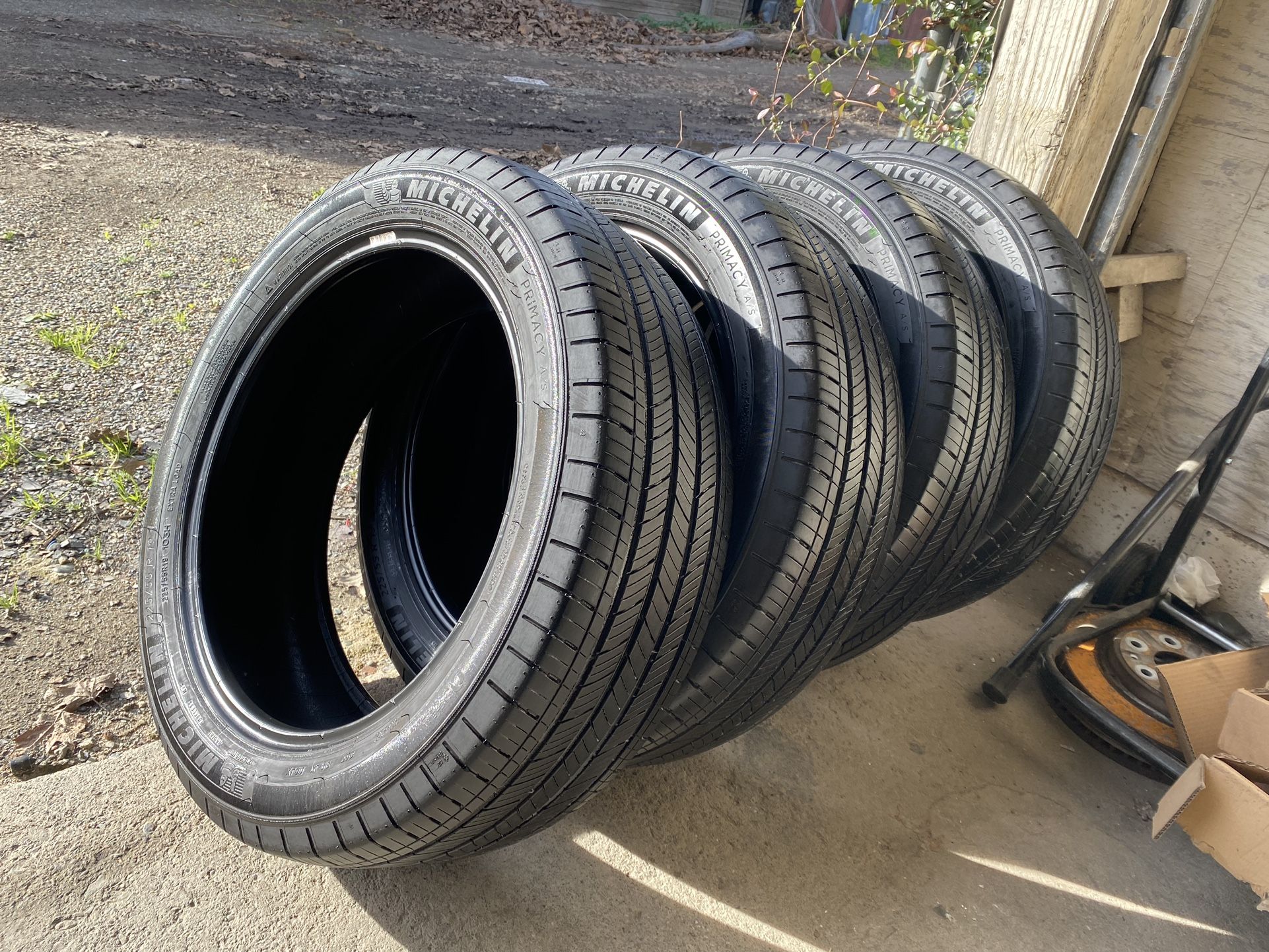 Michelin Primacy A/S 225/55/19”