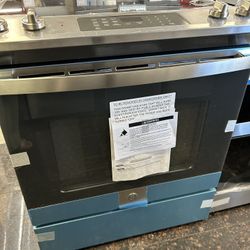 Slide-in Electric Range