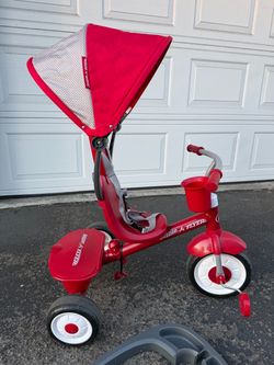 Radio Flyer Trike to Bike - Like new!