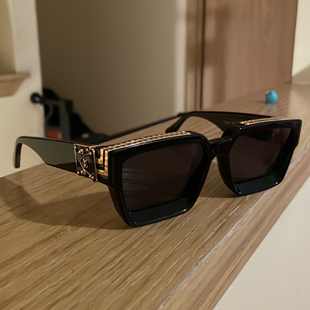 Louis Vuitton Black & White 1.1 Millionaire Sunglasses – Savonches