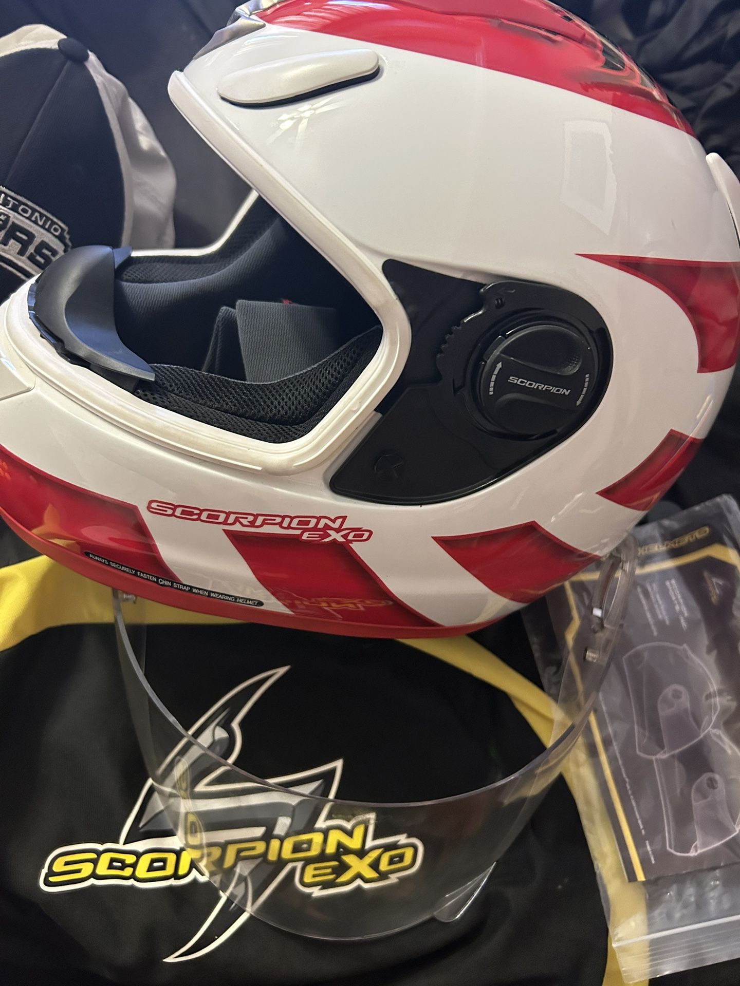 Scorpion EXO-700 Full Face Motorcycle Helmet M2005 DOT Snell Approved Burst Red Size L Large