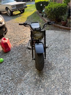 Mega moto b212