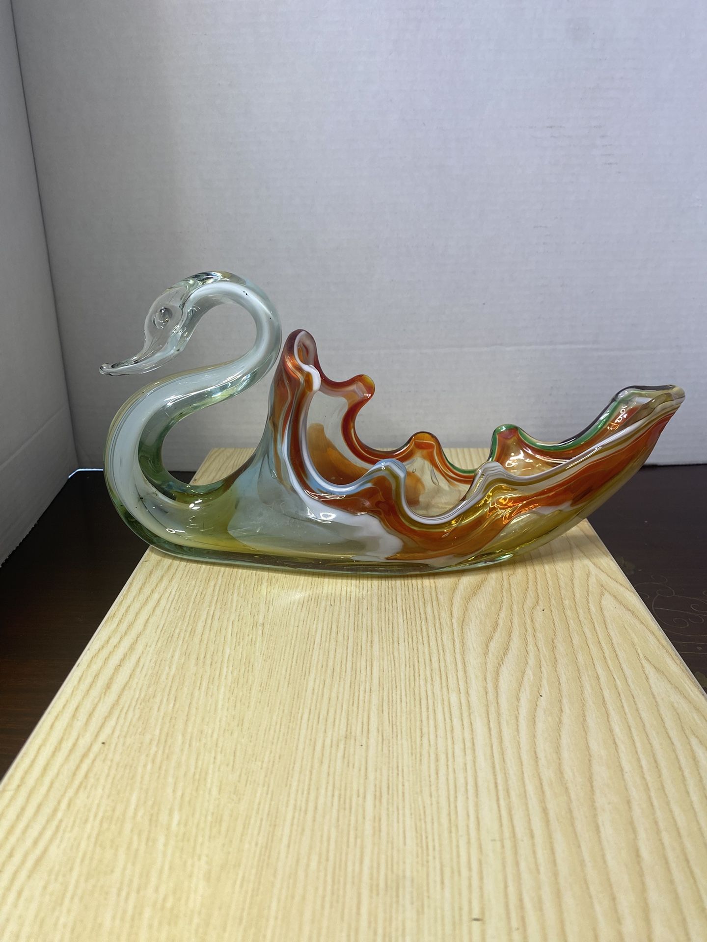 Vintage Handblown Swan Art Glass