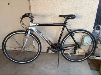 Schwinn Varsity 1200