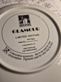 House of Erde collector's plates