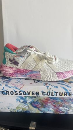 Cross culture Basketball Shoes