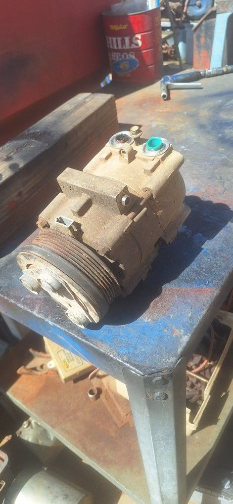 AC Compressor Good Used Ford Pickup 5.4