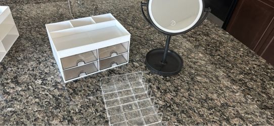 Makeup organizer and mirror