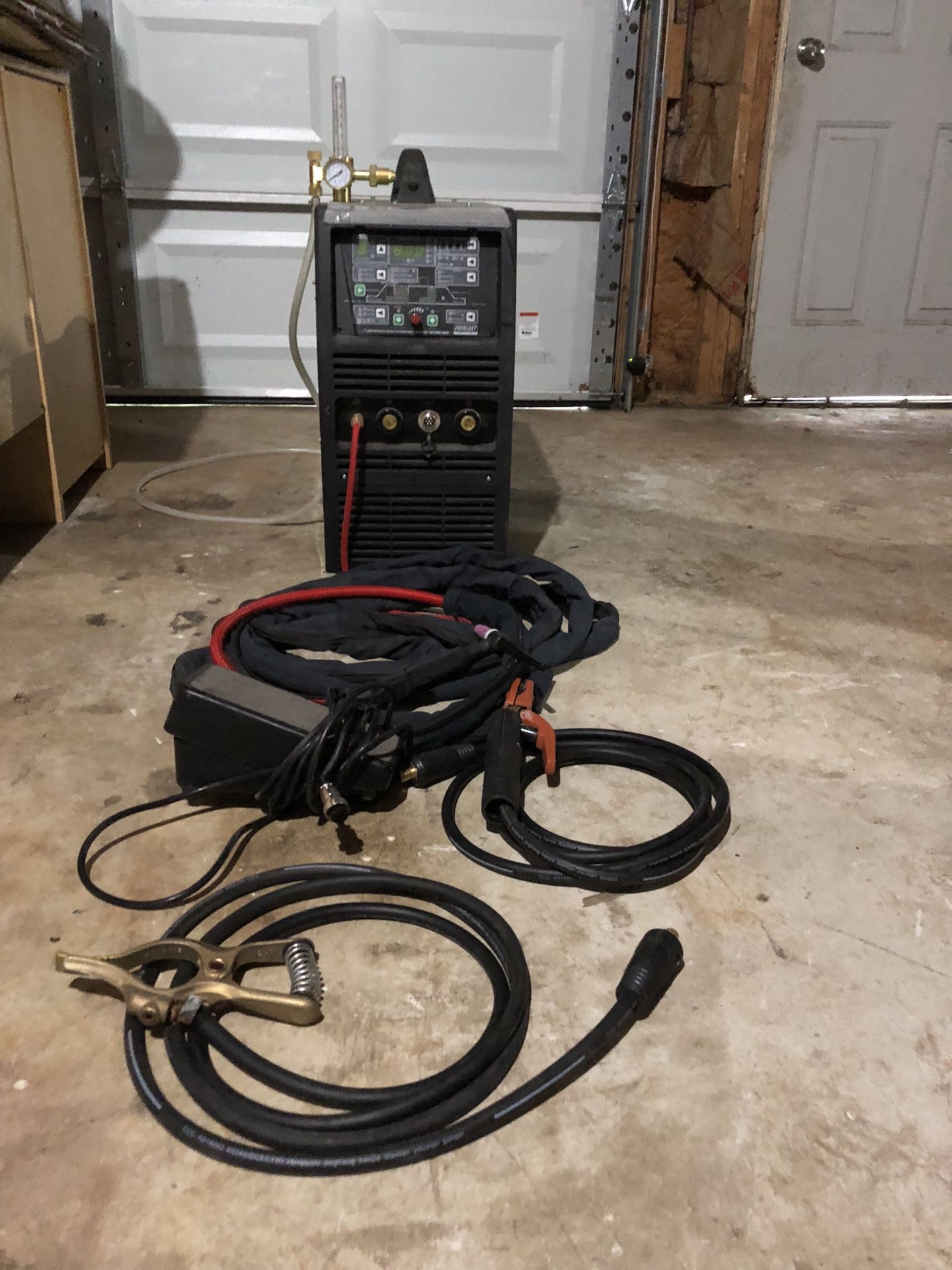 Everlast 350 EXT TIG and stick welder AC/DC