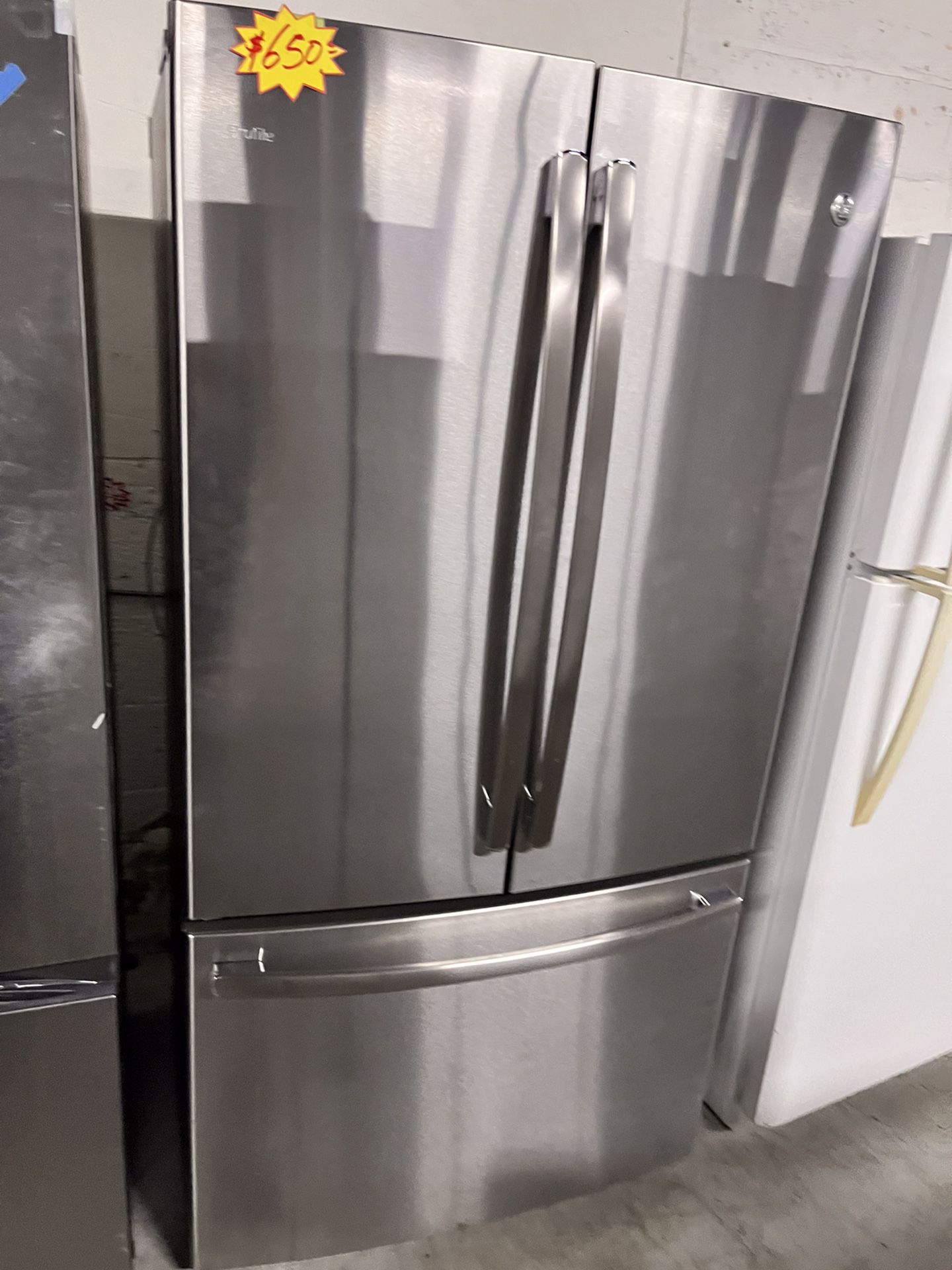 36” French Door Freezer Fridge in excellent condition with 4 Months Warranty 