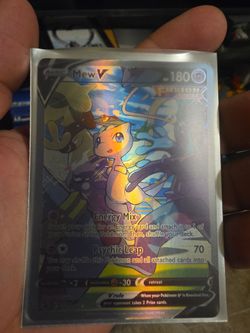 Mew V Fusion Strike Holo Pokémon Card
