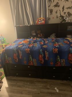 Twin bed