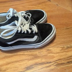 Like New Kids Vans Old School Shoes Youth Size 13