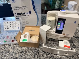 Enagic LeveLuk K8 Kangen Water Machine – Complete Package – Excellent Condition