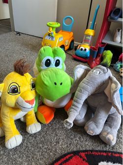 Large plush toy