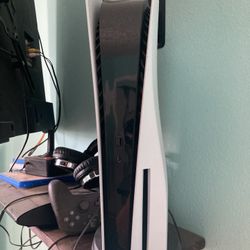 White PlayStation5 