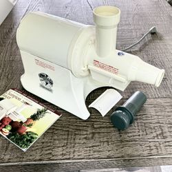 Champion 2000 Juicer 