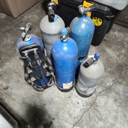 Scuba Tanks 