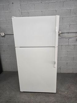 Refrigerator w-33