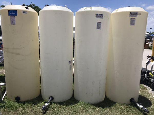 250 gal water tanks for sale