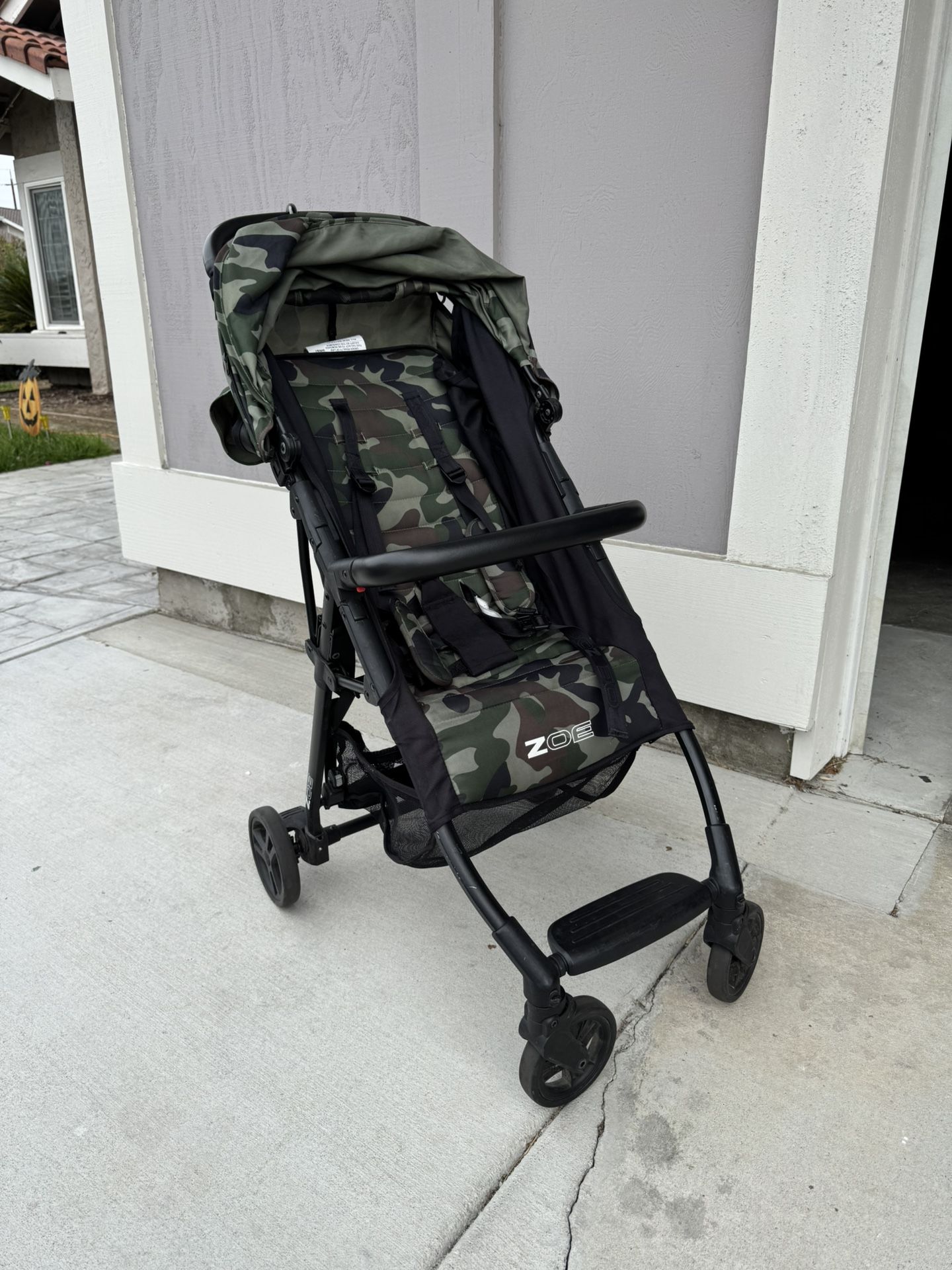ZOE xlc Stroller And Extra