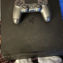 PlayStation 4 With Controller 