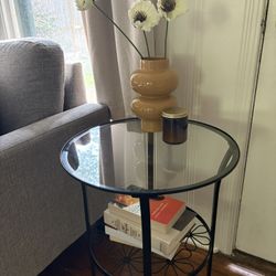 Darling Indoor/Outdoor Side Table