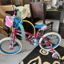 Child Bicycle/tricycle 