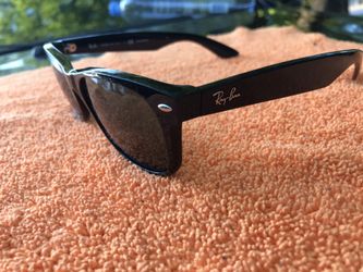Ray ban sunglasses