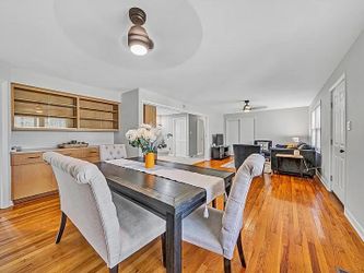 Dining Table w/Chairs and Bench