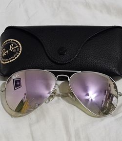 Ray-Ban RB3025-019/78 Aviator Large Metal Purple Mirror Gradient Sunglasses