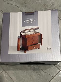 Jewelry Box, 3 drawers with 2 swing away doors NEW