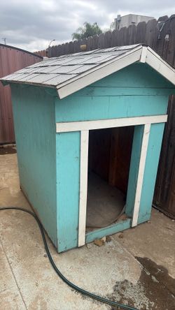 Dog house
