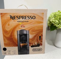 Nespresso Vertuo Plus DeLonghi