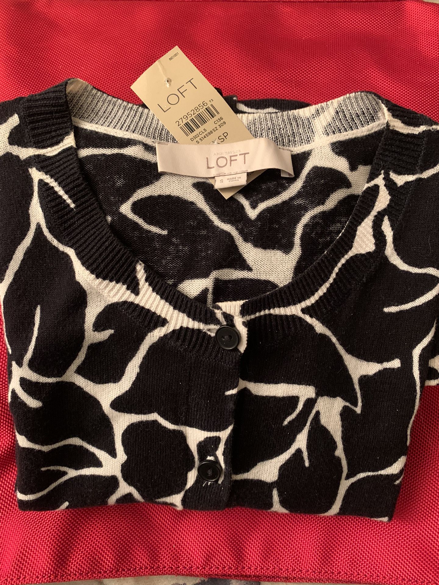 ❤️ LOFT Long Sleeve Button Down Sweater, LOFT Long Sleeve Top, LOFT Lightweight Sweater, Ann Taylor Loft Shirt
