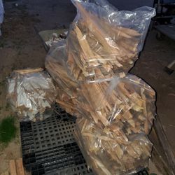 ALOT OF 2X4 FIREWOOD...BIG BAGS FULL HEAVY DUTY....25 DOLLARS EACH OR 2 FOR 35 DOLLARS...