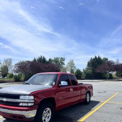 1999 Chevy Silverado Great Truck Is My Daily Driver And Has Never Gave Me A Problem Info Is In Photos Really Wanting To Sell 6000 Obo Or Send Trades 