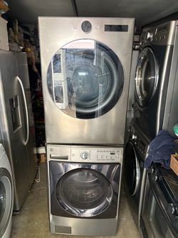 Kenmore Elite stackable washer Ang LG electric dryer