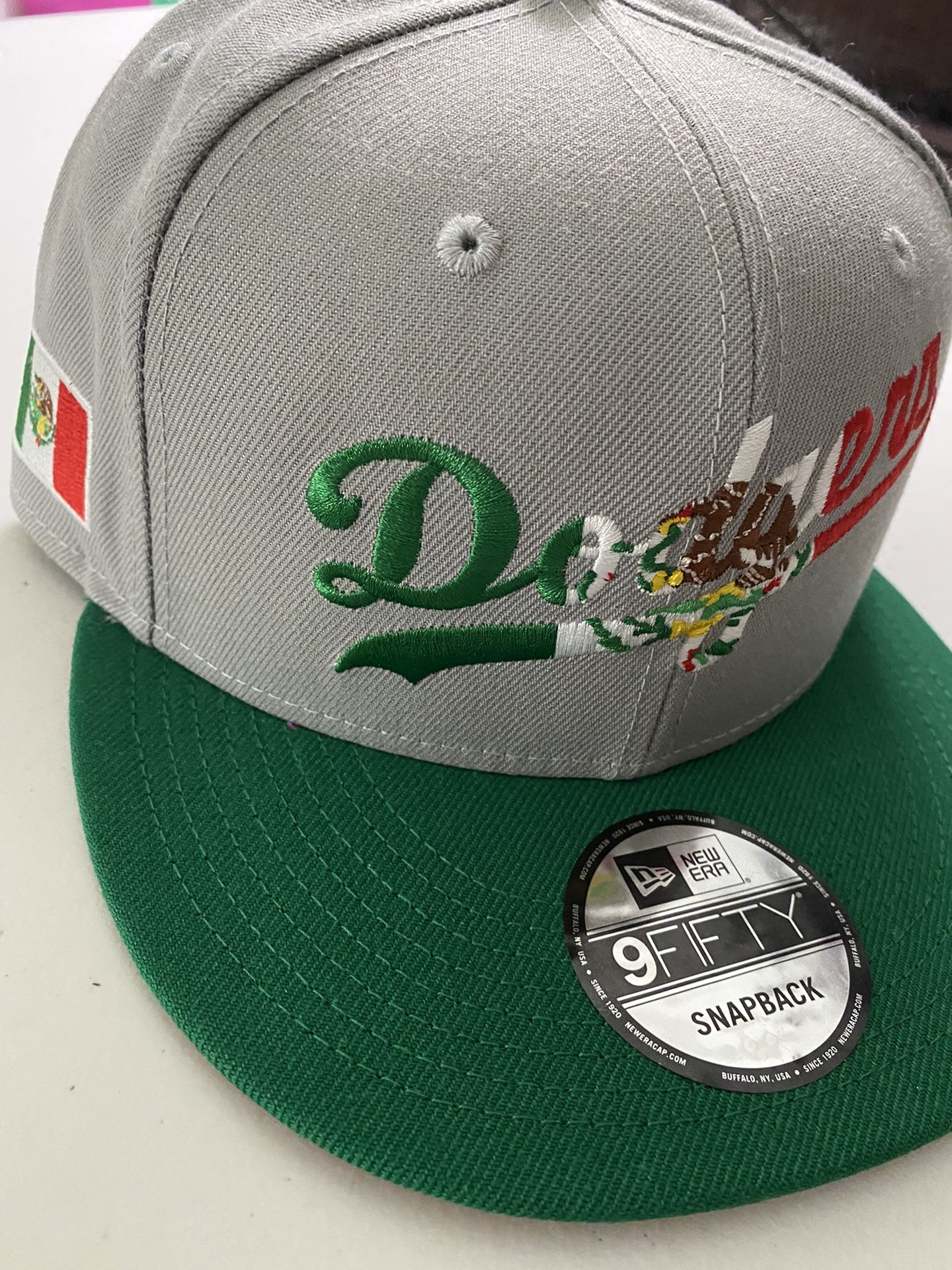 New Era 9fifty LA Dodgers Snapback W/Mexico Flag Patch (Gray&Green)