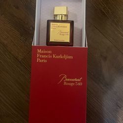 baccarat cologne