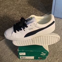 Pumas Shoes