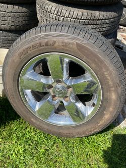 Dodge rim and tire