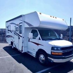 Chevrolet Coachman RV