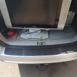 Panasonic HDTV 26 Inch With Power Cord, Coaxial Cable, Remote, Manual