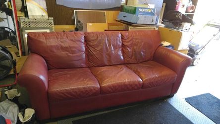 Natuzzi leather couch