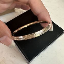 12k Yellow Gold And 925 Sterling Silver - Engraved Baby Bangle Bracelet- Stamped In Photos 