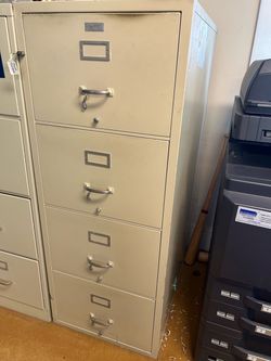 Fireproof filing cabinet