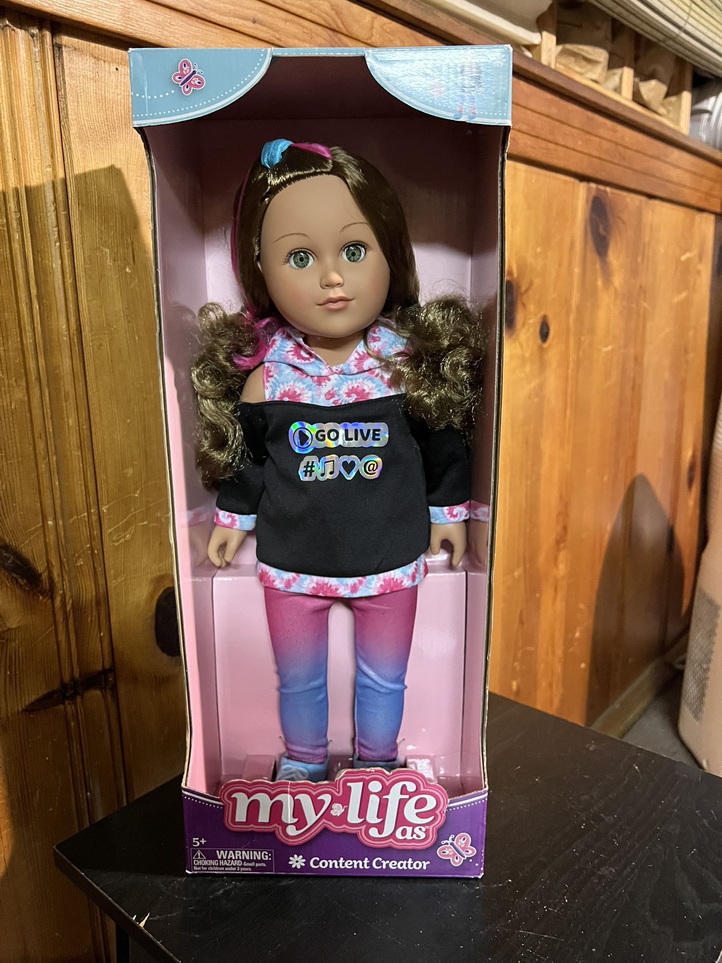 My Life As Poseable Content Creator 18" Doll With Brunette Hair & Blue EyesMy NEW