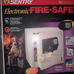 Sentry Safe S3807